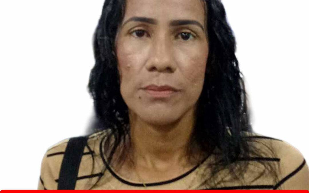 AURA ROSA LARA ANTOIMA
