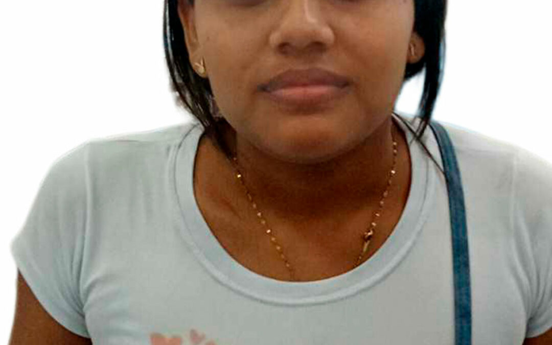 VICMAURI GABRIELA VALECILLOS VIERA