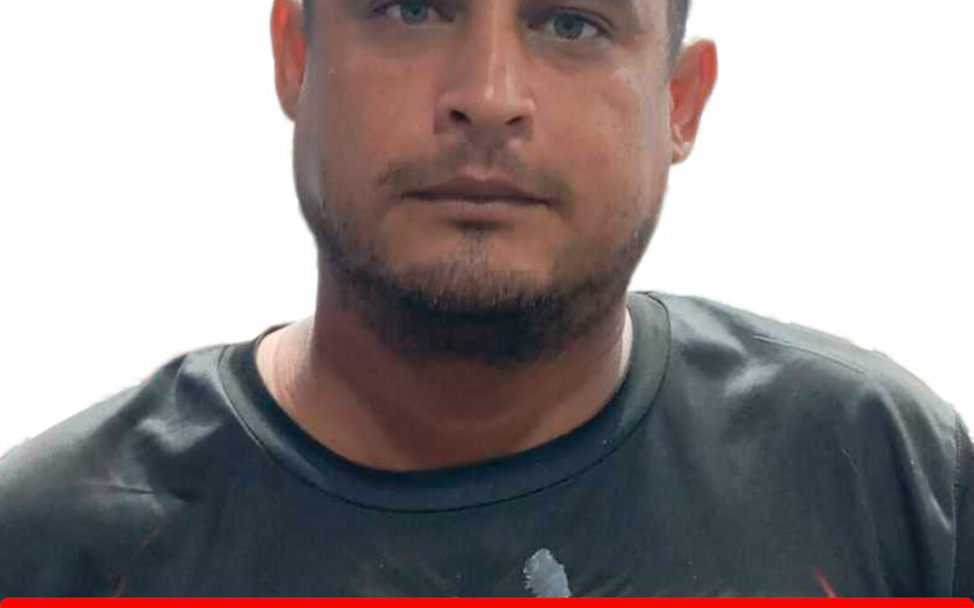 JUAN LEIKER LEON GAVIDIA