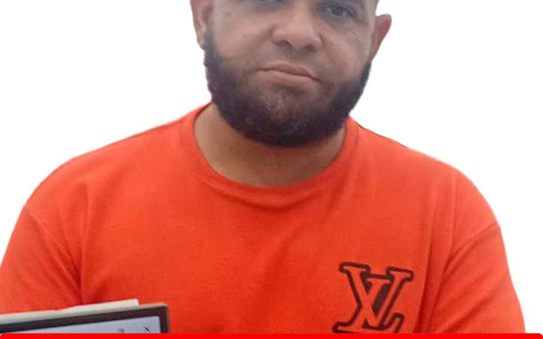 JULIO CESAR ACOSTA SANDOVAL