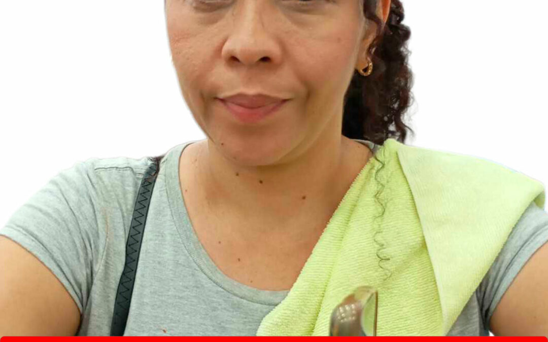 LAURELIS DE LOS ANGELES PUERTA ROJAS